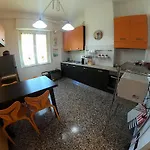 Gentile A 200 Metri Dal Mare Apartament